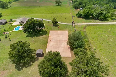489 Boyd Lane, Rockdale, TX 76567 - Photo 35