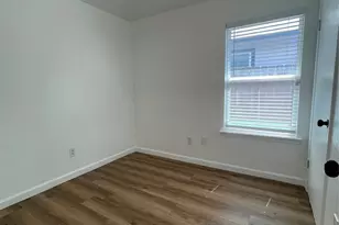 1118 Brookswood Ave, Austin, TX 78721 - Photo 11