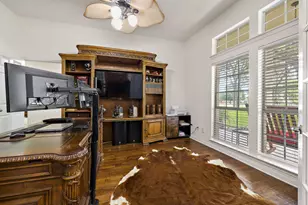 214 Park Pl Dr, Georgetown, TX 78628 - Photo 3