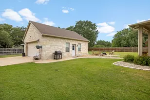 214 Park Pl Dr, Georgetown, TX 78628 - Photo 37