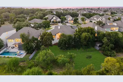129 Hollytree Court, Georgetown, TX 78628 - Photo 35