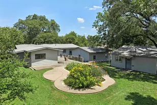6401 Menchaca Rd, Austin, TX 78745 - Photo 35