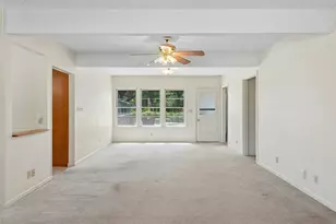 6401 Menchaca Rd, Austin, TX 78745 - Photo 9