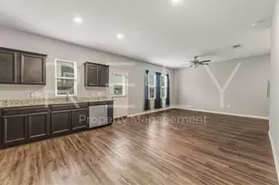 518 Woodpecker Run, Jarrell, TX 76537 - Photo 13