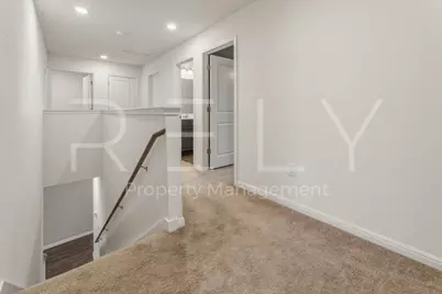 518 Woodpecker Run, Jarrell, TX 76537 - Photo 15