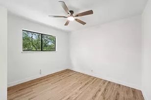 1100 Riverbend Dr, Georgetown, TX 78628 - Photo 21