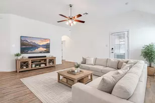 516 Hot Spring Valley, Buda, TX 78610 - Photo 17