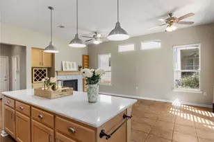 124 Cold Springs Dr, Georgetown, TX 78633 - Photo 9