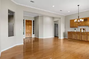 124 Cold Springs Dr, Georgetown, TX 78633 - Photo 5