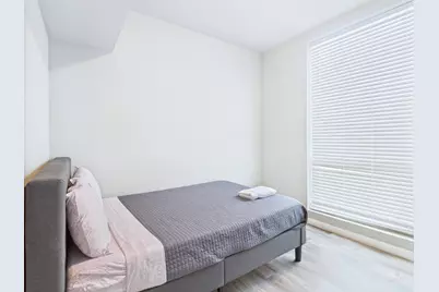 911 W 22nd Street #402, Austin, TX 78705 - Photo 7