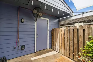 842 Banister Ln, Austin, TX 78704 - Photo 29