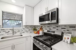 12906 Quinn Trail, Austin, TX 78727 - Photo 11