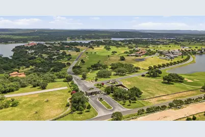 25316 Cliff Crossing, Spicewood, TX 78669 - Photo 15