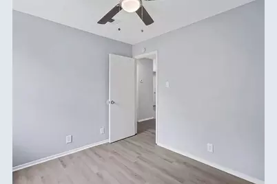 302 Hedgewood Drive, Georgetown, TX 78628 - Photo 15