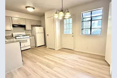 302 Hedgewood Drive, Georgetown, TX 78628 - Photo 23