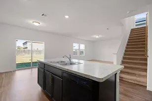 550 Bunton Reserve Blvd, Kyle, TX 78640 - Photo 3