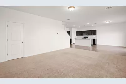 550 Bunton Reserve Boulevard, Kyle, TX 78640 - Photo 9