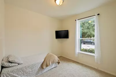 1004 Grand Teton Trail, Taylor, TX 76574 - Photo 19