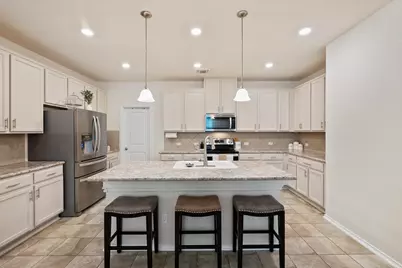 1004 Grand Teton Trail, Taylor, TX 76574 - Photo 9