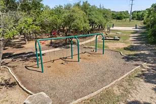 12629 Lee Park Ln, Austin, TX 78732 - Photo 39