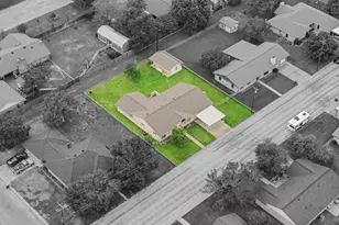 487 Edgewood Ave, Giddings, TX 78942 - Photo 27