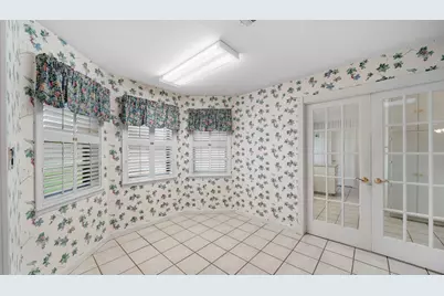 487 Edgewood Avenue, Giddings, TX 78942 - Photo 15