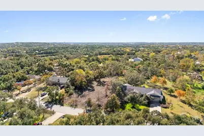 10101 Murmuring Creek Drive, Austin, TX 78736 - Photo 5