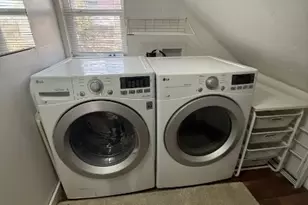 1822 W 35th St, Austin, TX 78703 - Photo 13