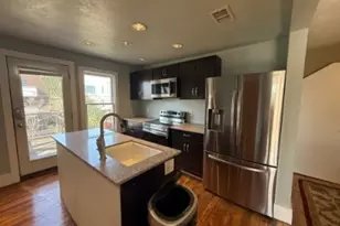 1822 W 35th St, Austin, TX 78703 - Photo 5