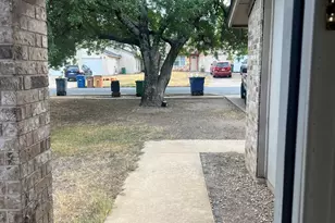 11429 Ptarmigan Dr, Austin, TX 78758 - Photo 13