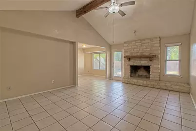 914 Garden Meadow Drive, Georgetown, TX 78628 - Photo 7