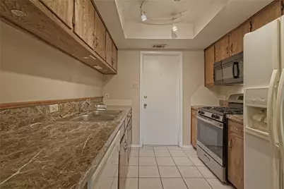 914 Garden Meadow Drive, Georgetown, TX 78628 - Photo 17