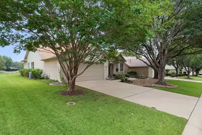 122 Cold Springs Drive, Georgetown, TX 78633 - Photo 3