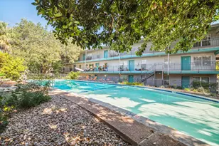 300 Crockett St, Austin, TX 78704 - Photo 19