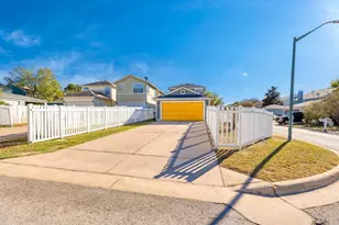 284 Michaelis Rd, Kyle, TX 78640 - Photo 19