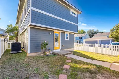 284 Michaelis Road, Kyle, TX 78640 - Photo 17