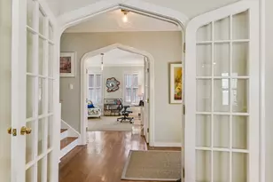 204 W 32nd St, Austin, TX 78705 - Photo 11