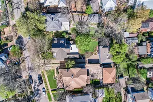 204 W 32nd St, Austin, TX 78705 - Photo 39