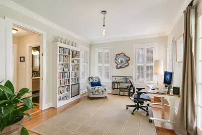 204 W 32nd Street, Austin, TX 78705 - Photo 13