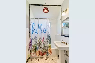 204 W 32nd Street, Austin, TX 78705 - Photo 19
