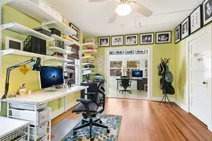 204 W 32nd St, Austin, TX 78705 - Photo 35
