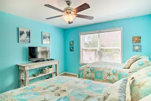 129 E Saturn Ln, South Padre Island, TX 78597 - Photo 13