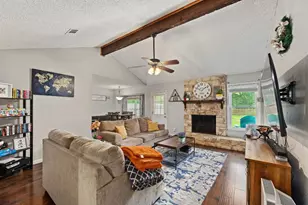 504 Buffalo Pass, Round Rock, TX 78681 - Photo 3