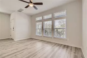605 W South St, Leander, TX 78641 - Photo 15