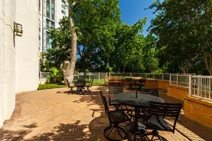 54 Rainey St, Austin, TX 78701 - Photo 13