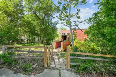 20 N Peak Road, West Lake Hills, TX 78746 - Photo 3