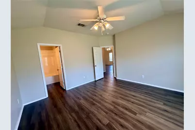 516 W South Street, Leander, TX 78641 - Photo 11