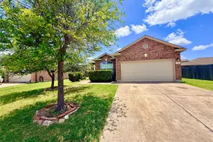 516 W South St, Leander, TX 78641 - Photo 1