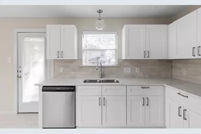 11116 Jim Thorpe Lane, Austin, TX 78748 - Photo 9