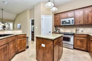 30617 Chi Chi Dr, Georgetown, TX 78628 - Photo 19